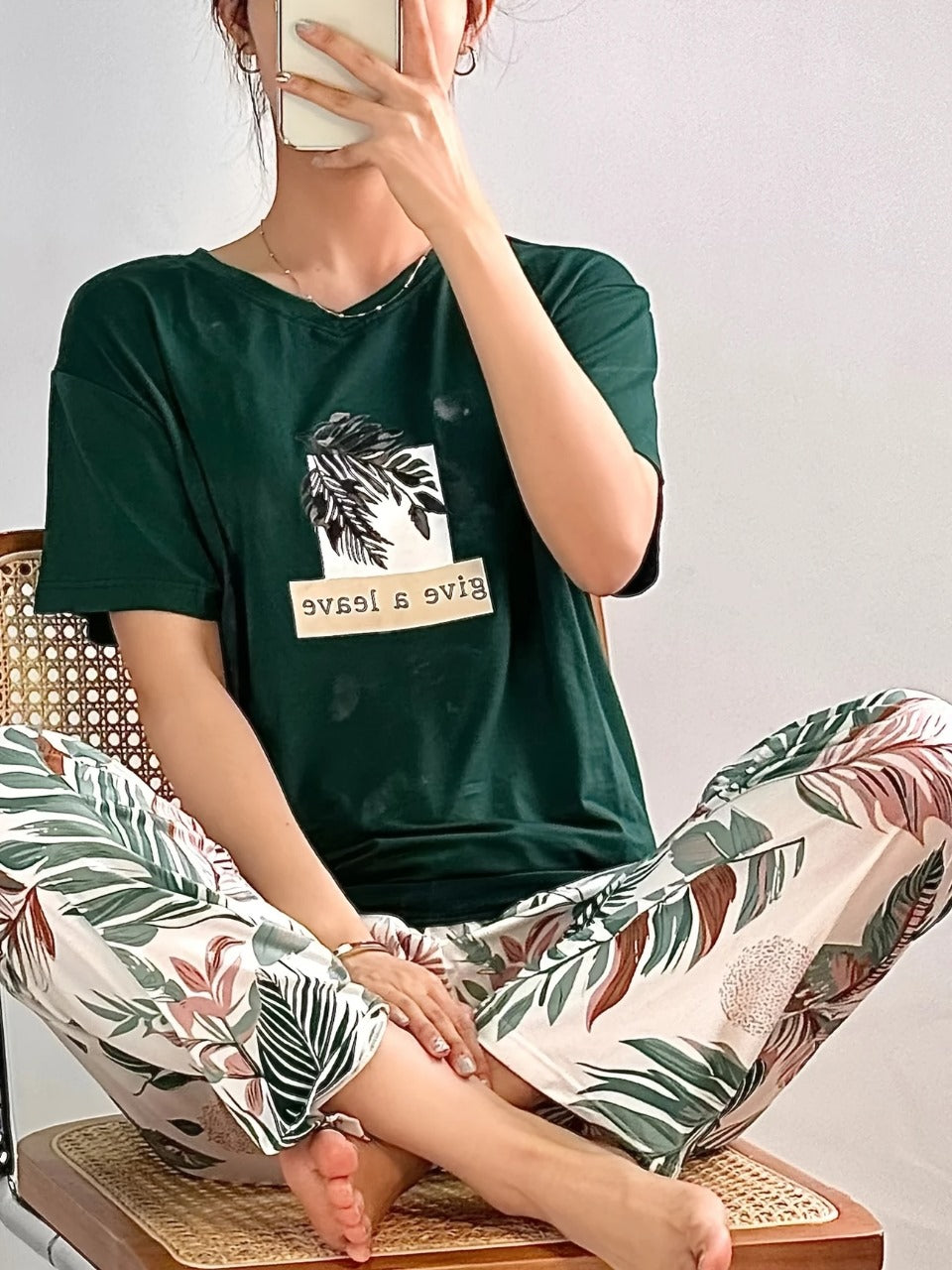 Green Give A Leave - P10