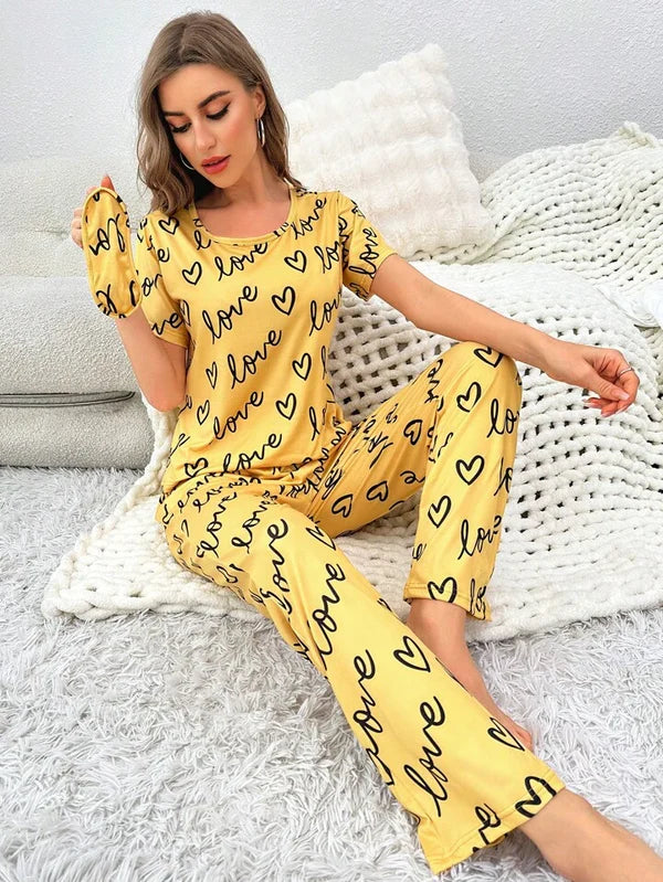 Hn-Yellow Love Heart Printed Night Suit